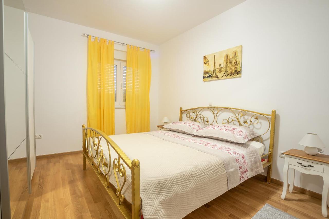 Apartments Sandrina 沃希 外观 照片